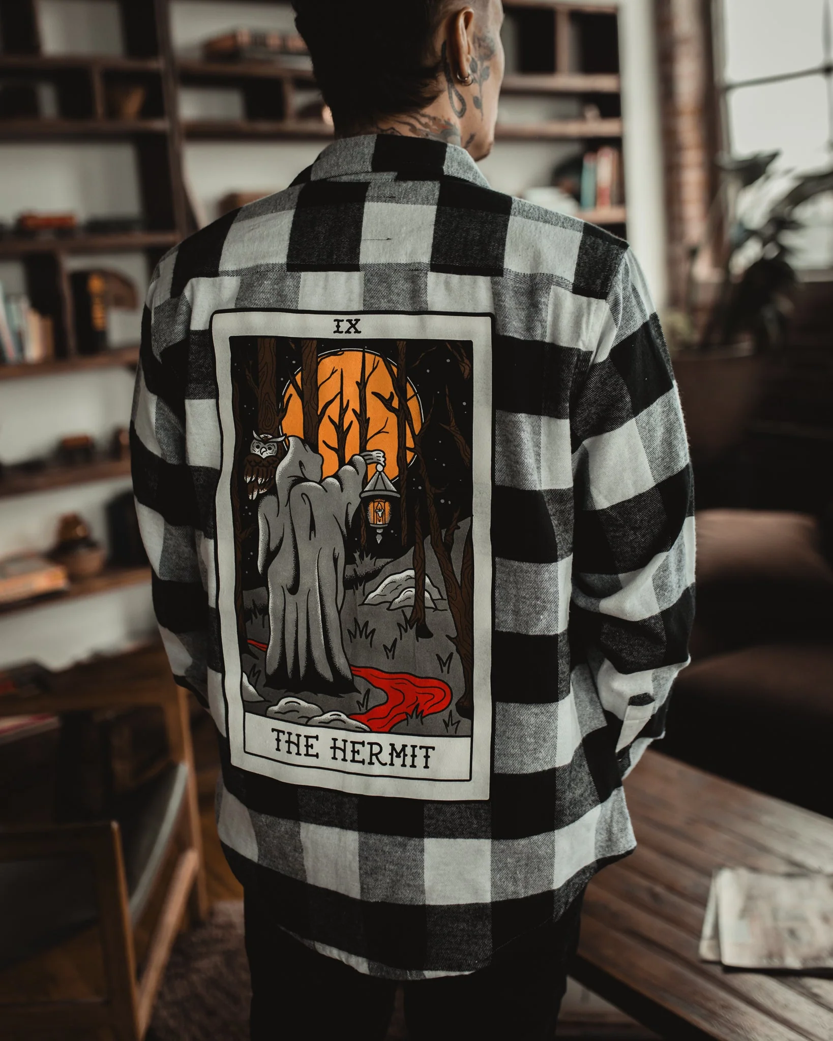 American Traditional Hermit Tarot Flannel - Image 5