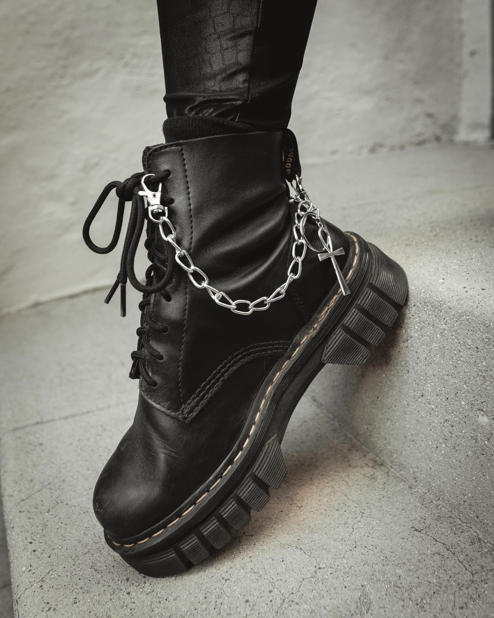 Ankh Boot Charm - Image 6
