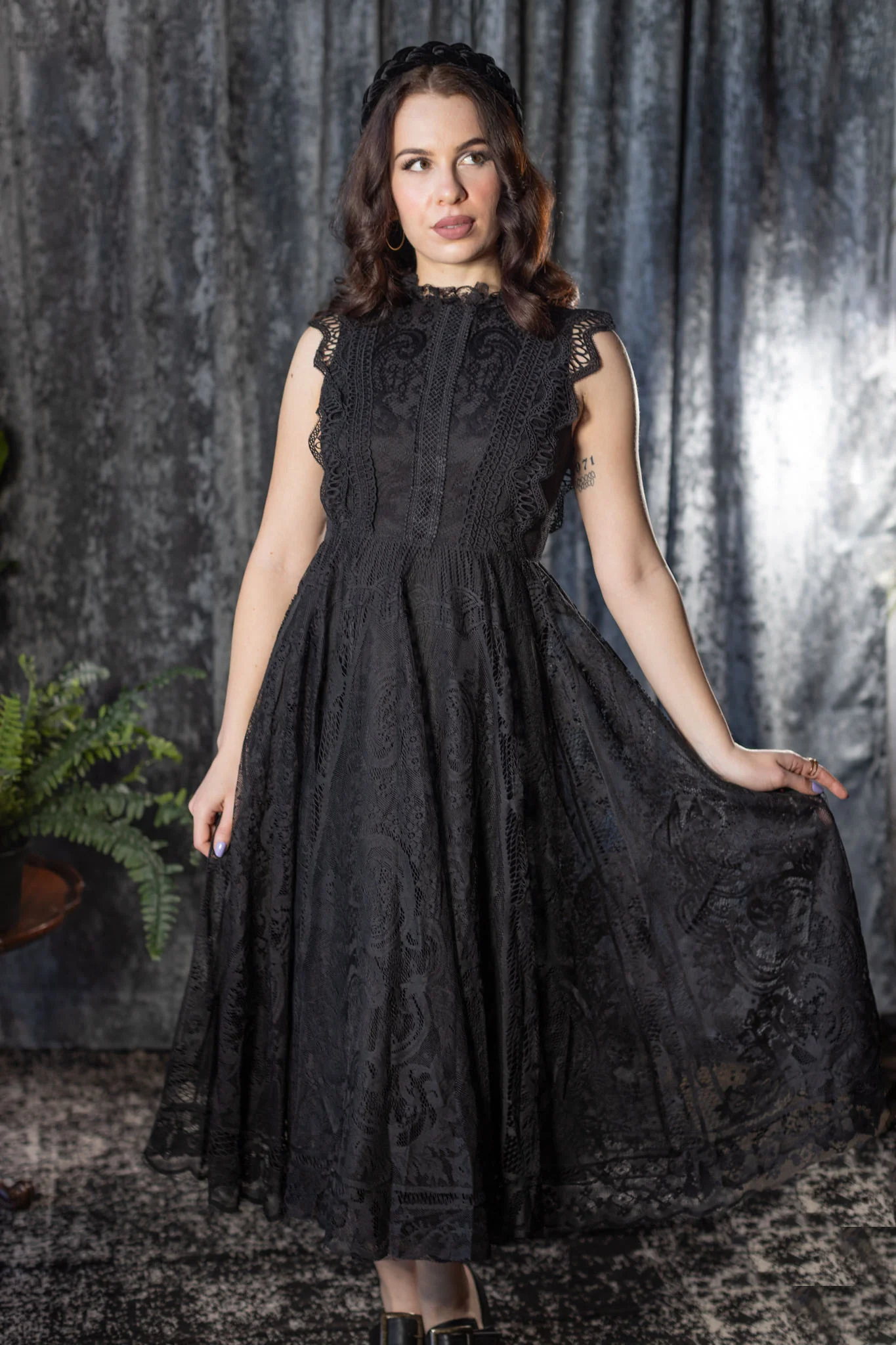 Arabella - Gothic Lace Fit and Flare Dress - Pre-Order - Image 6