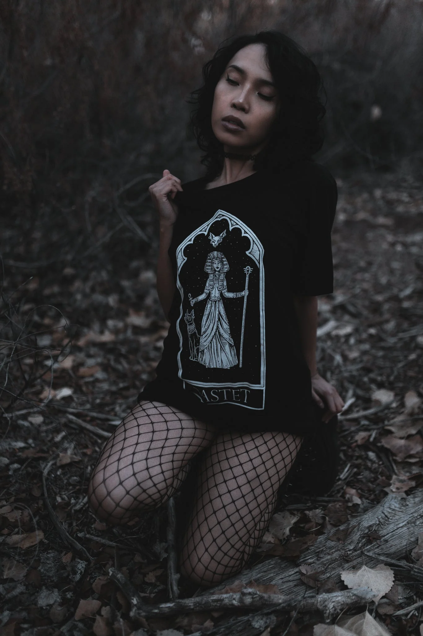 Bastet Oracle T-Shirt - Image 5