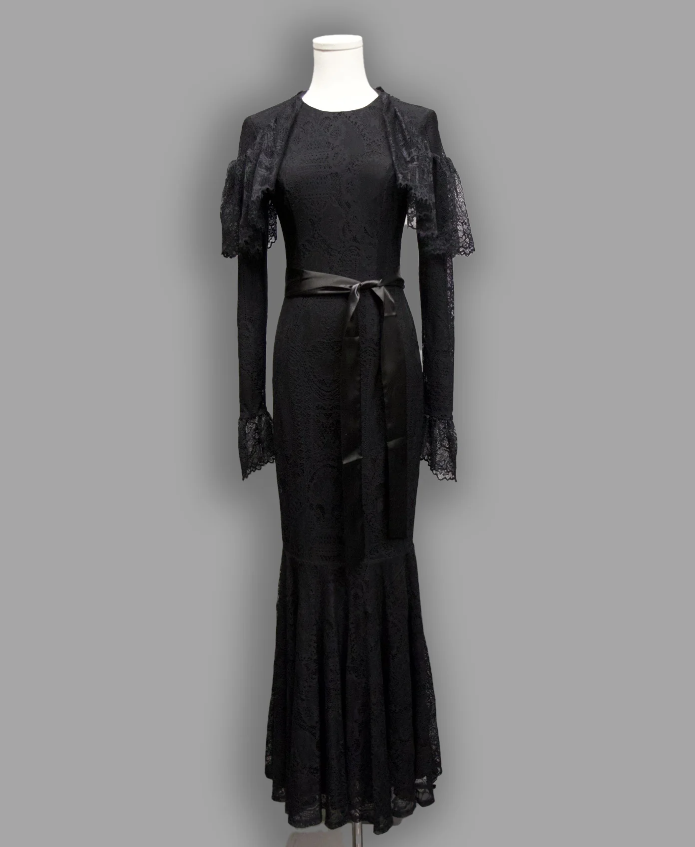 Borden - Lace Mermaid Maxi Dress - Image 13
