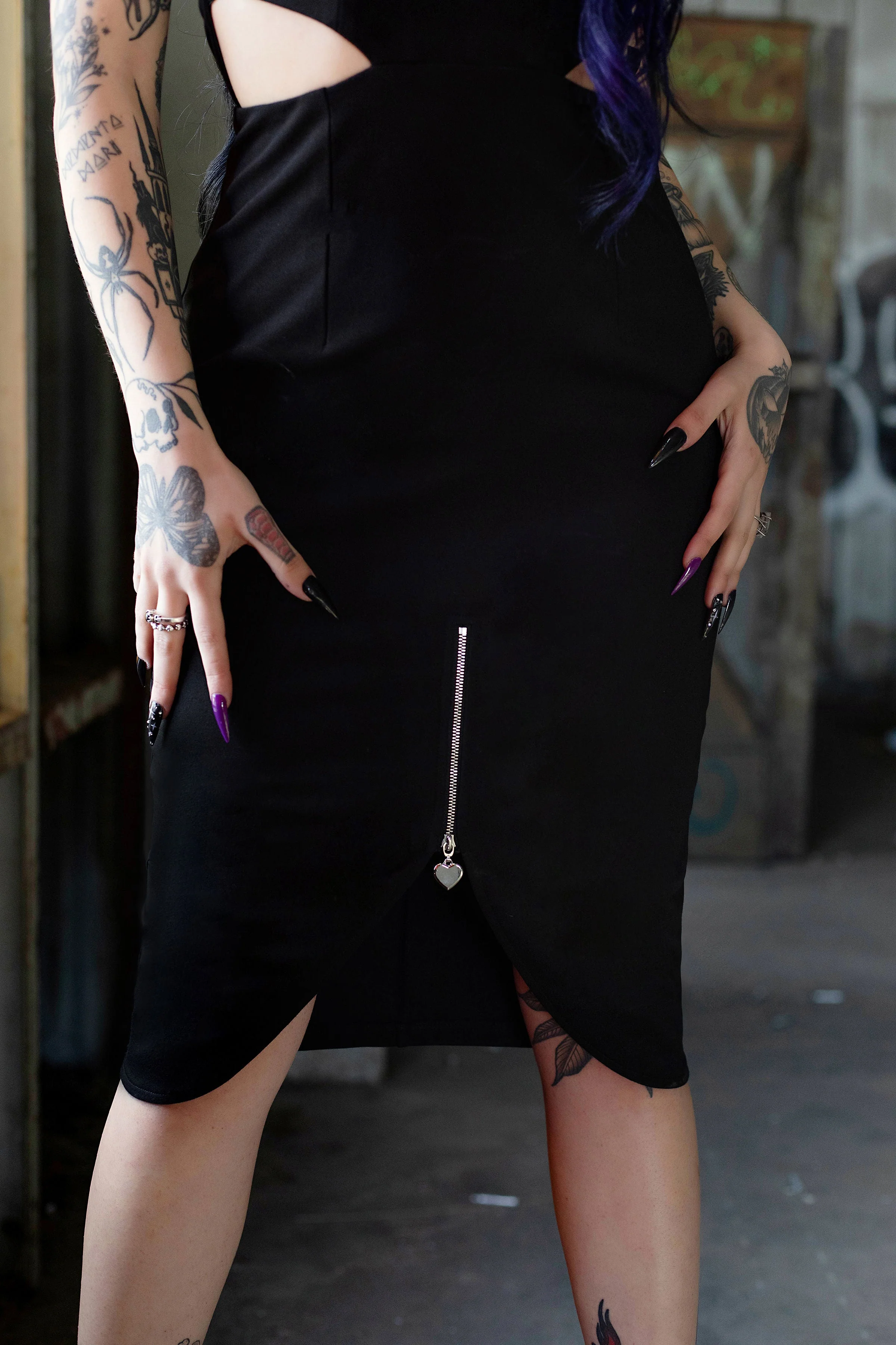 Elizabeth Heart Cut-Out Dress - Image 6