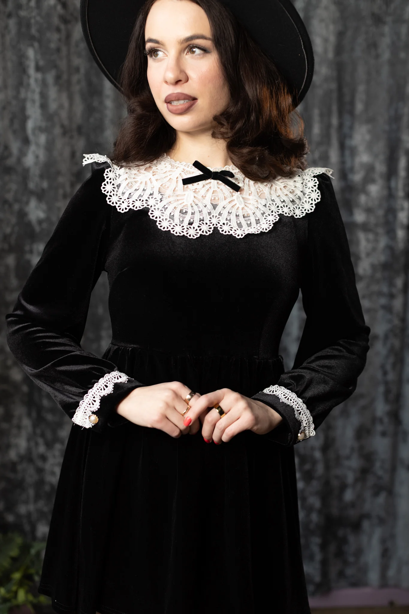 ELORA - Velvet mini dress with collar - PRE-ORDER - Image 2