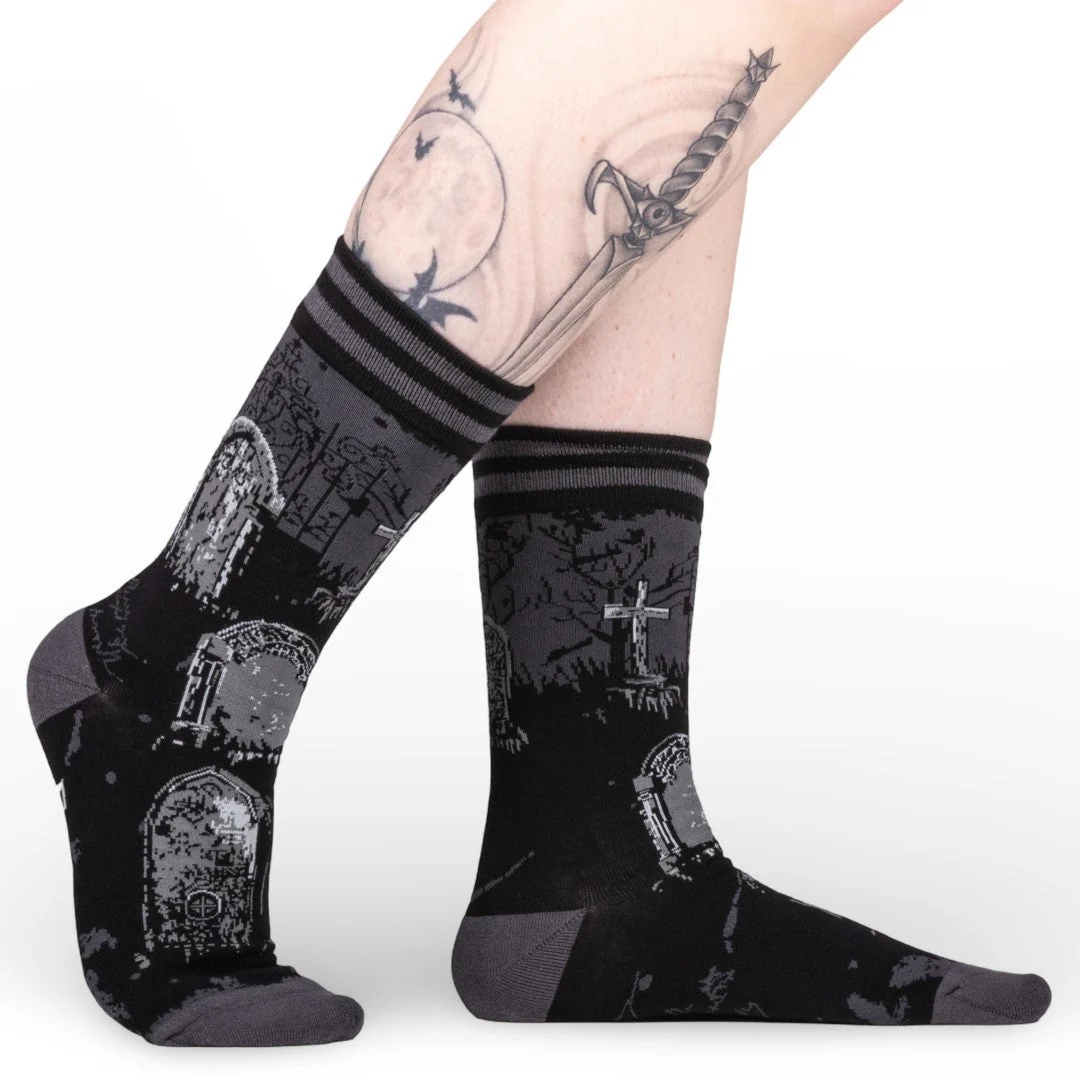 Garden of the Dead Crew Socks - Image 4