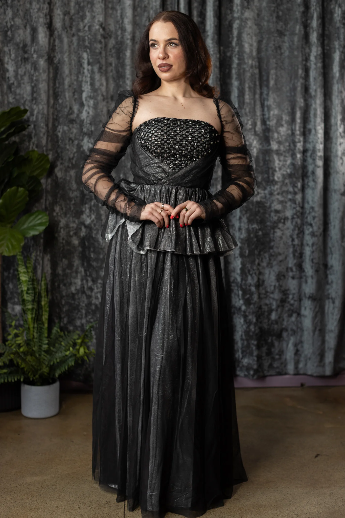 HESPERIA- 80s inspired metallic dress with removable sleeves - PRE-ORDER - Image 2