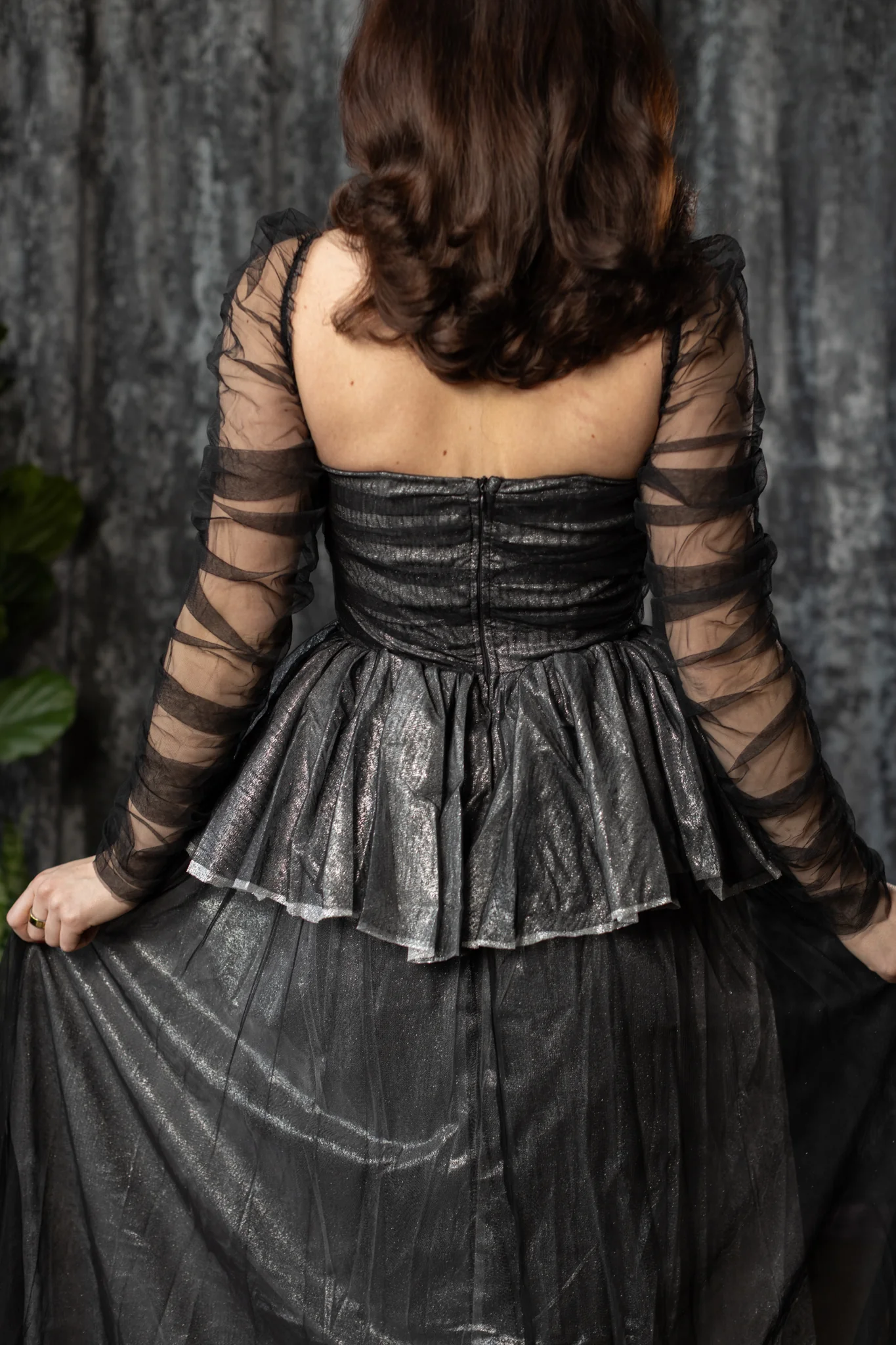 HESPERIA- 80s inspired metallic dress with removable sleeves - PRE-ORDER - Image 8