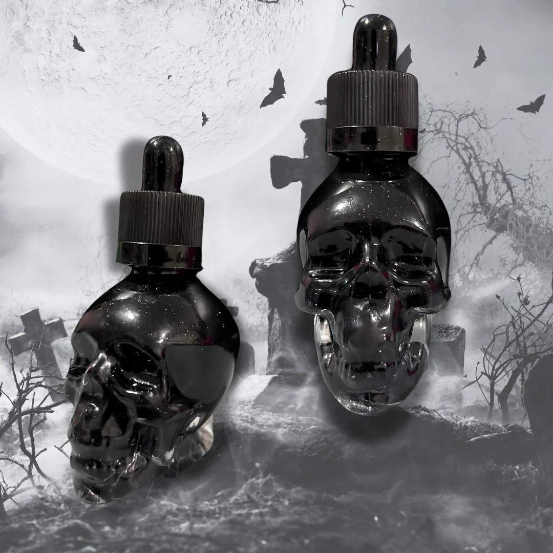 Kiss of Vampira Bath and Body Oil - Image 2