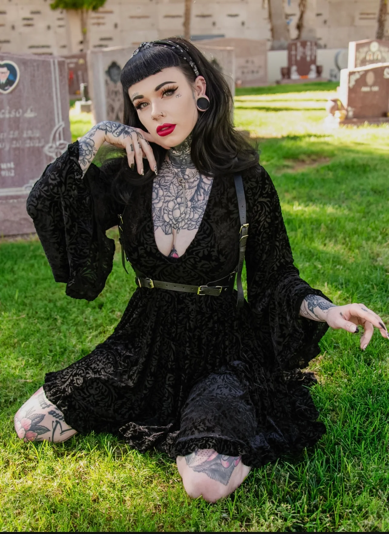 Nyx - Bell Sleeved Velvet Damask Dress with Harness - READY TO SHIP! - Image 5