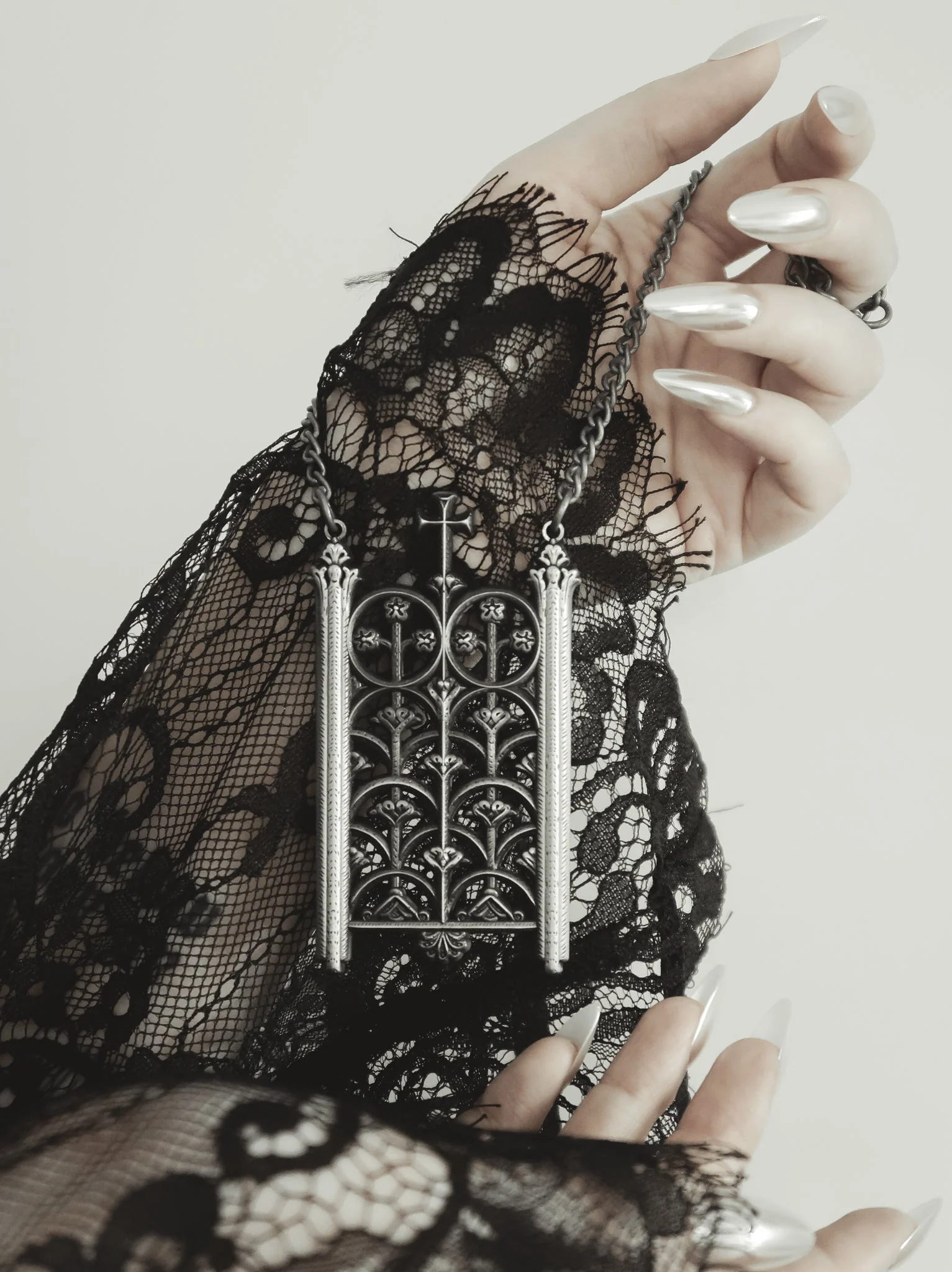 Rotunda Relic Necklace - Image 4