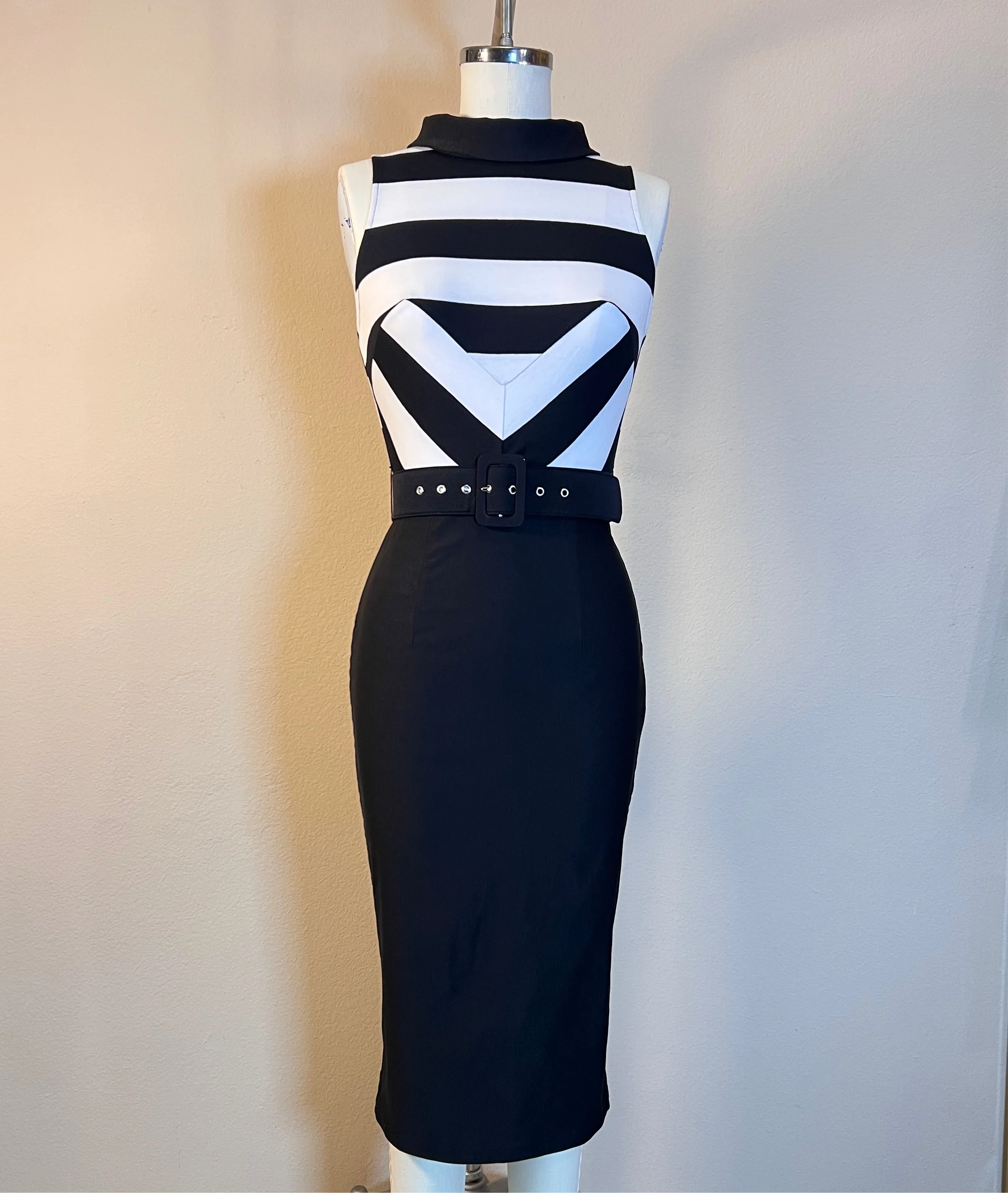 Saint Tropez Striped Dress - Image 4