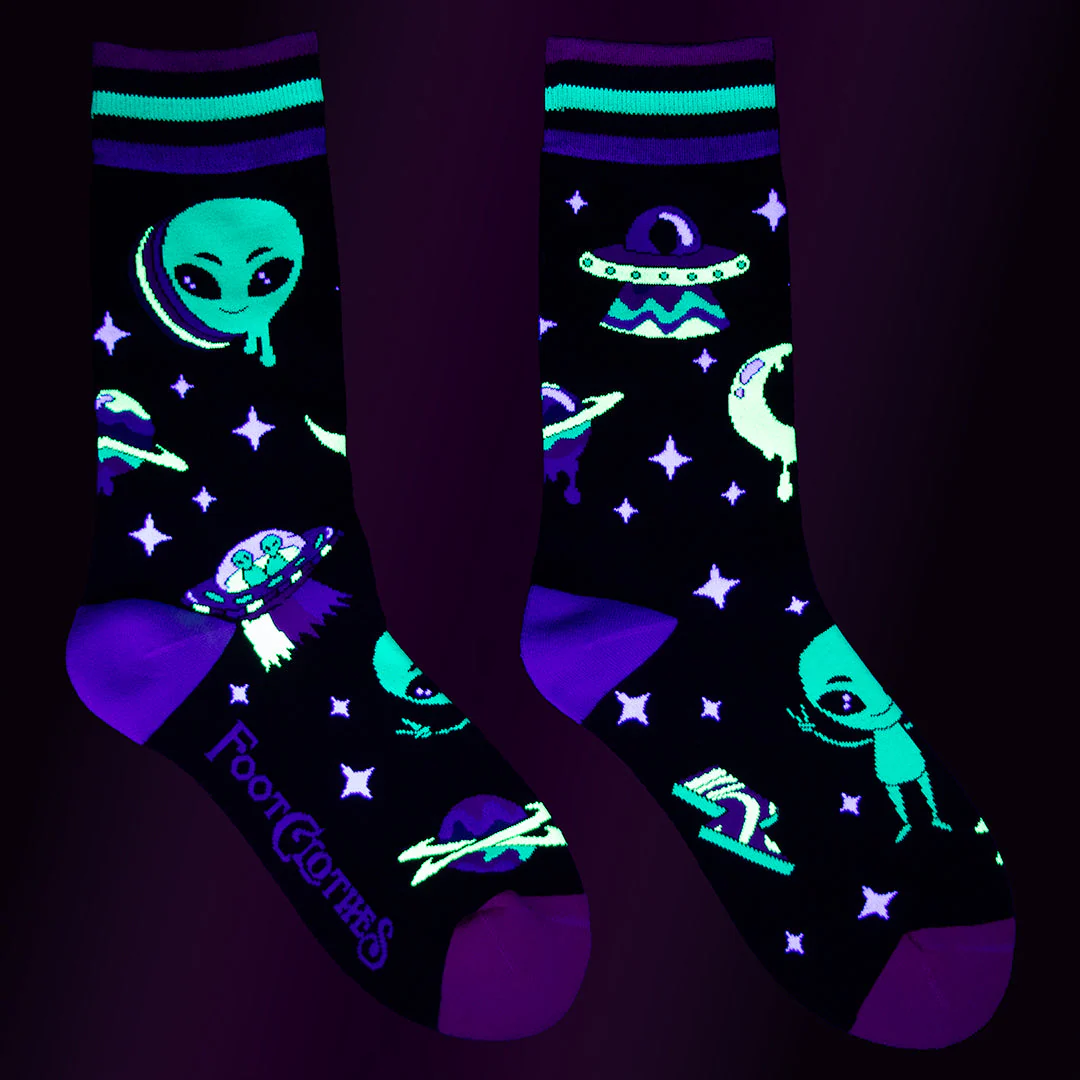 Spaced Out Alien Crew Socks - Image 7