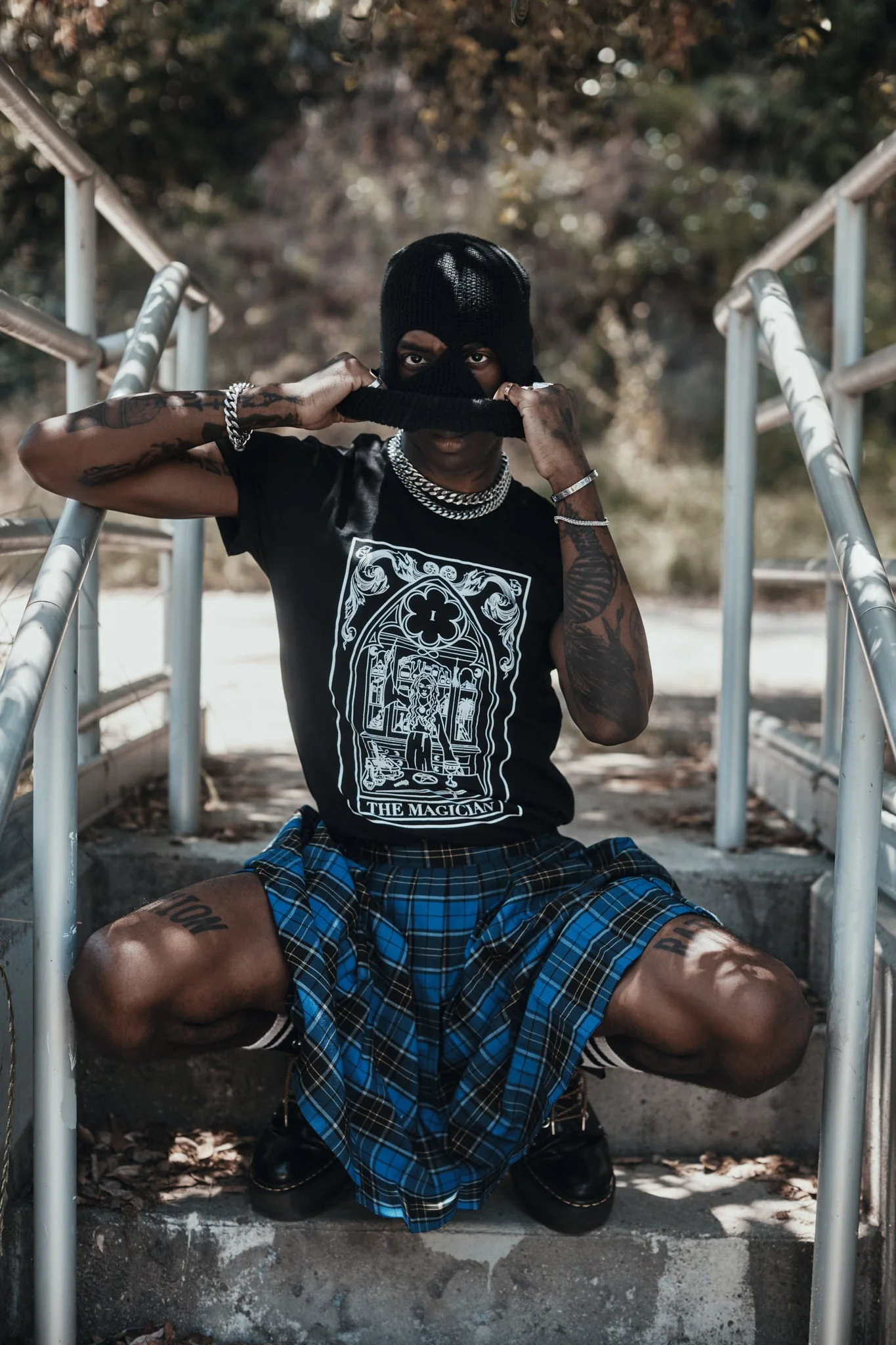 The Magician Tarot Tee - Image 3