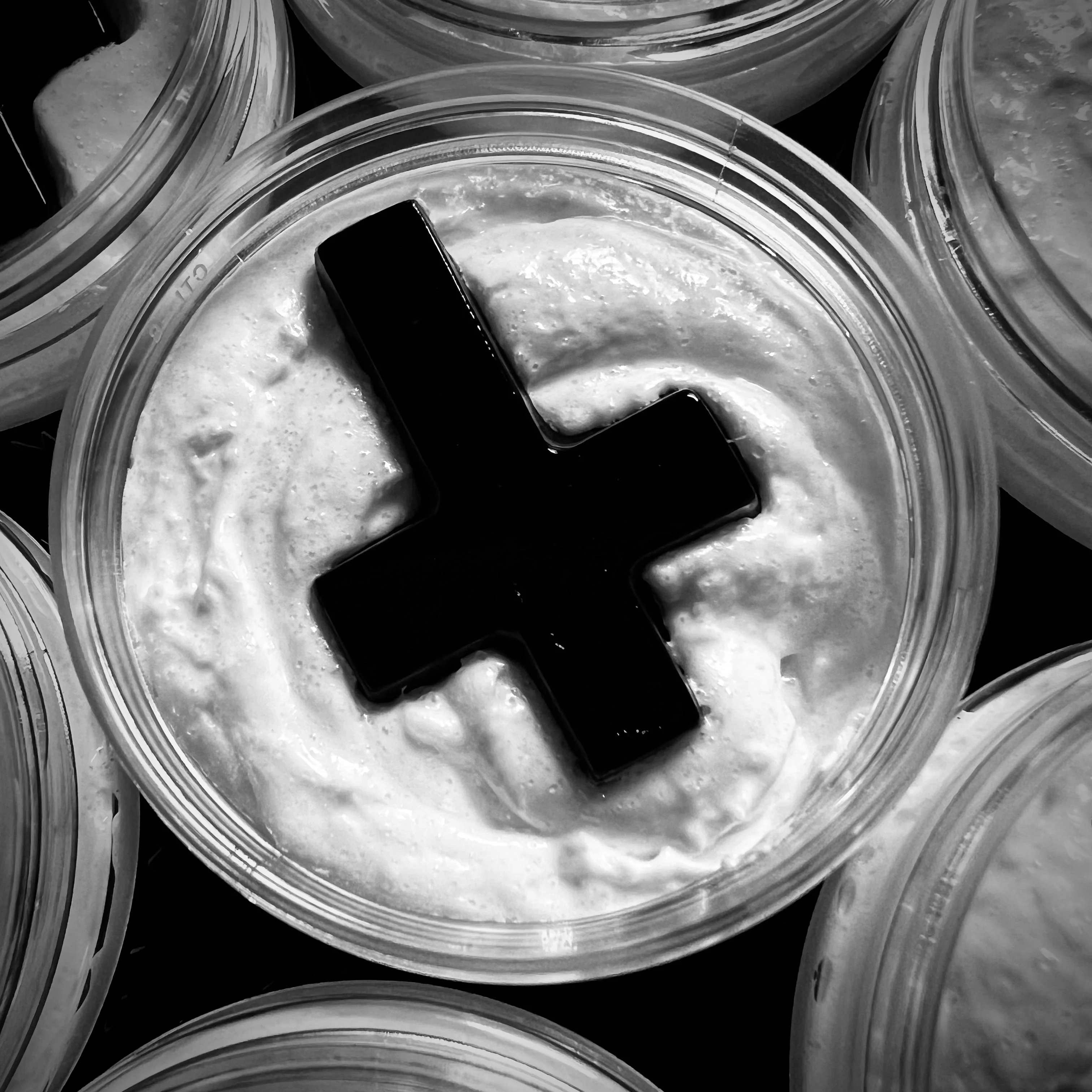 Unholy Foaming Sugar Scrub - Image 3