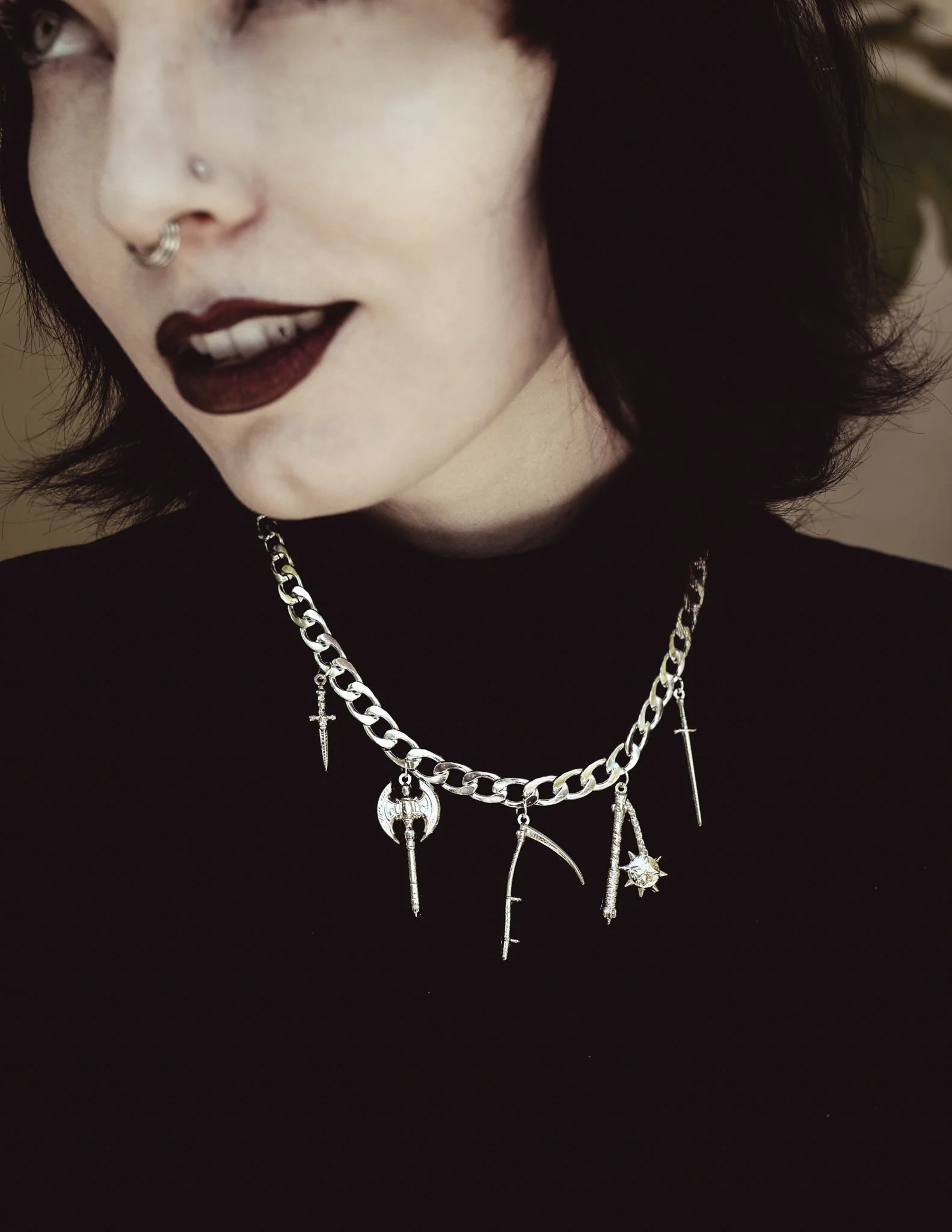 Van Helsing Necklace - Image 4