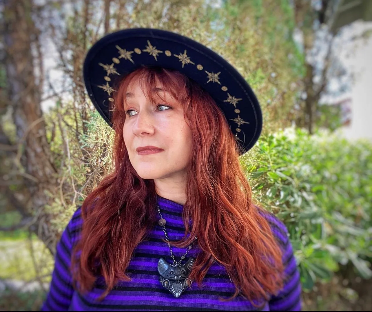 Vegan Felt Hat - Gold Starburst Crown - Image 5