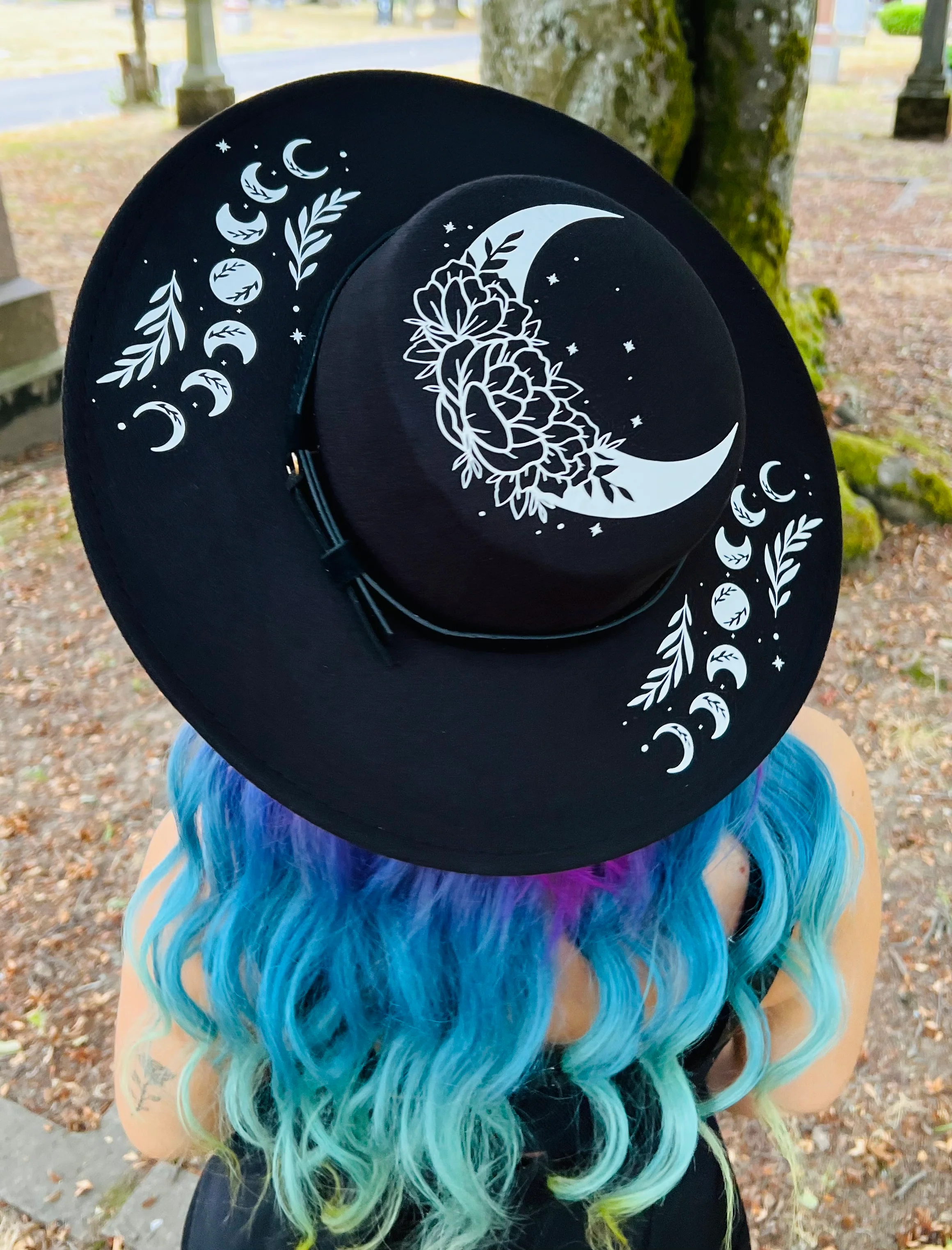 Vegan Felt Wide Brim Hat - Flat Top XL Brim - "Floral moon" - Image 2
